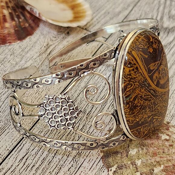 Miriam Stone Sterling Silver Cuff Bracelet - Bold Natural Elegance - Picture 4 of 10